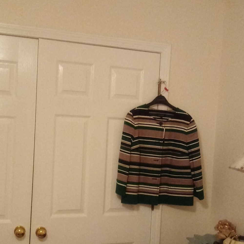 Jacket - Picture 3 of 3